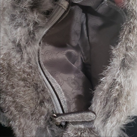 Michael Kors rabbit fur purse. New never used - Picture 3 of 10